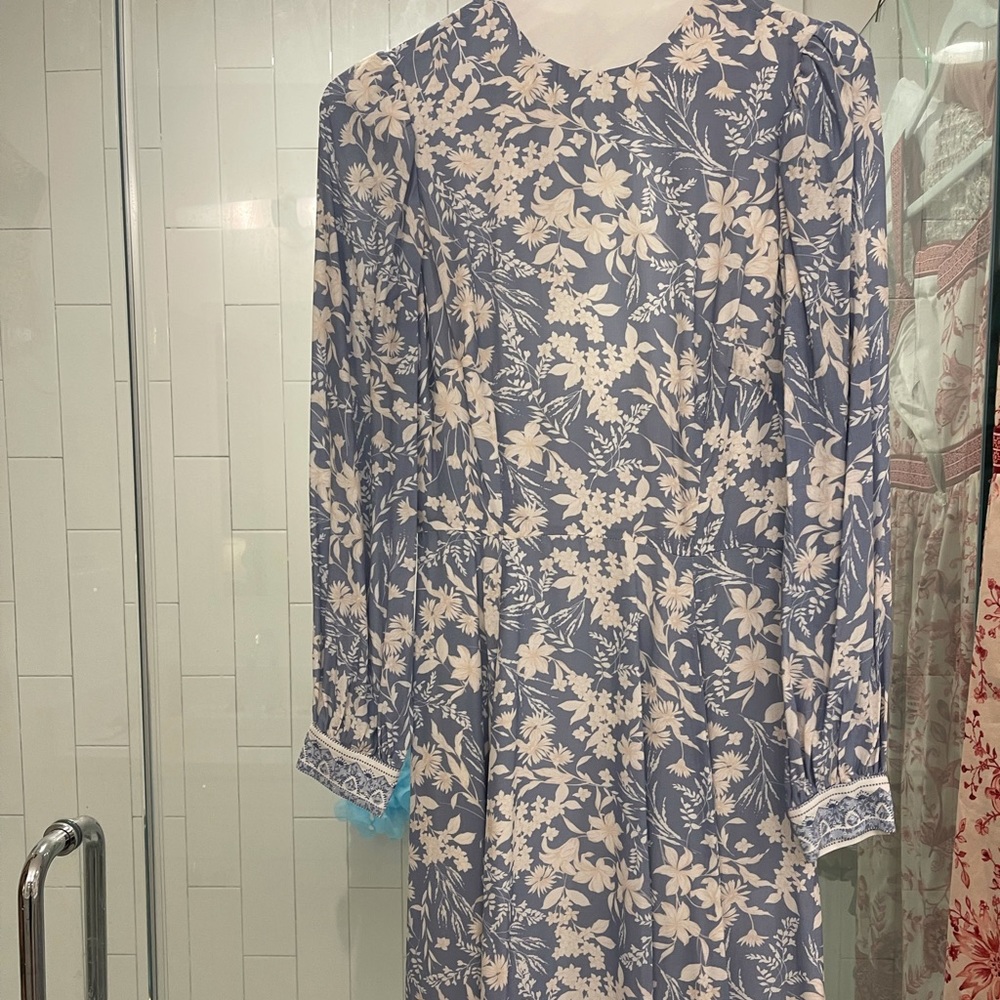 ANTONIO MELANI Blue and Cream Floral Long-Sleeve Dress